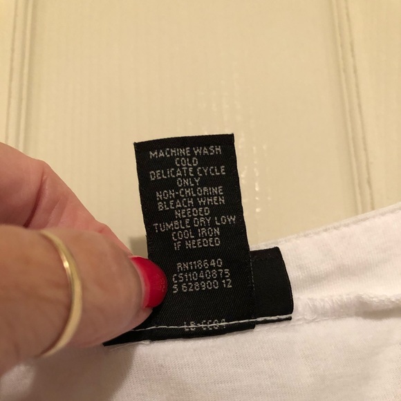 Two piece sweater and tank top - Picture 4 of 10